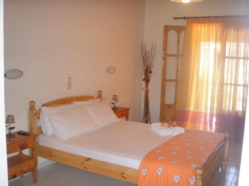Antonio Studios Naxos City Экстерьер фото